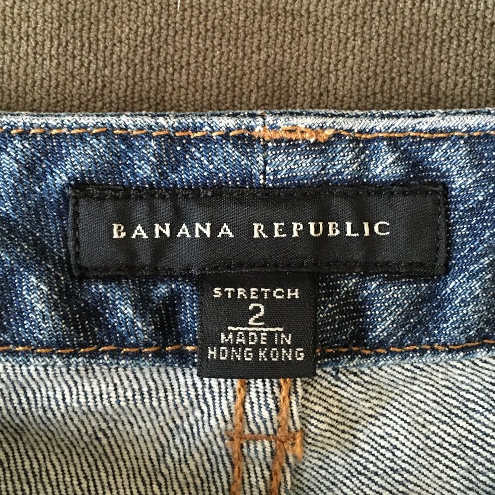 Banana Republic Jean Capris with Stretch - Picture 6 of 6